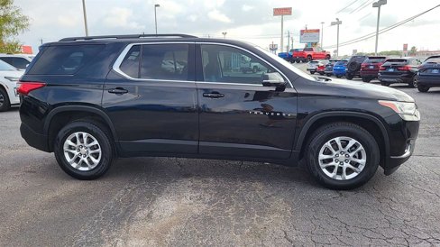 Used 2020 Chevrolet Traverse LT image 9