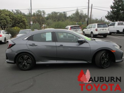 Used 2018 Honda Civic EX image 3