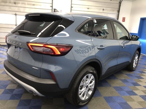 New 2025 Ford Escape Active image 4