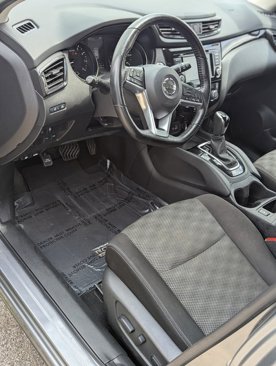 Used 2020 Nissan Rogue Sport SV w/ All-Weather Package image 10