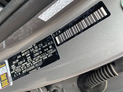 Used 2024 Kia Forte LXS image 22