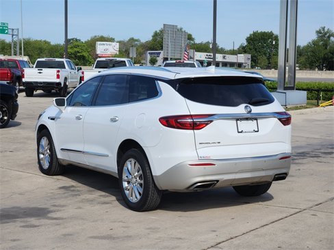 Used 2020 Buick Enclave Essence w/ Sound and Sites Package image 5