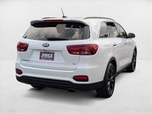 Used 2020 Kia Sorento S image 5