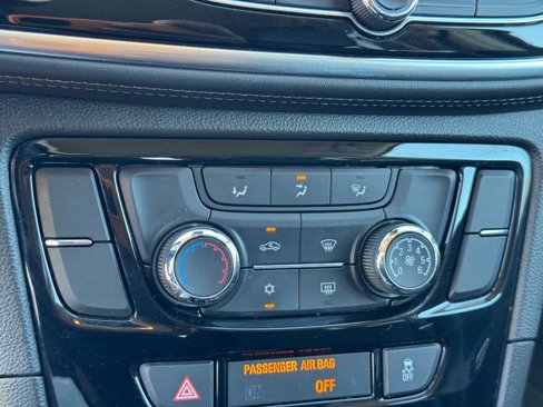 Used 2017 Buick Encore Preferred image 27