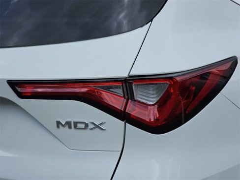 Used 2022 Acura MDX SH-AWD w/ Technology Package image 36