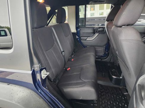 Used 2013 Jeep Wrangler Unlimited Sport image 18