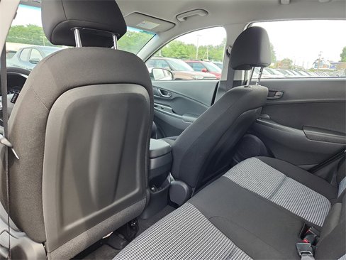 Certified 2023 Hyundai Kona SE image 23