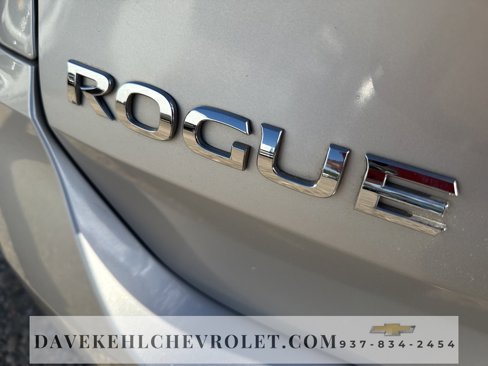 Used 2018 Nissan Rogue S image 35