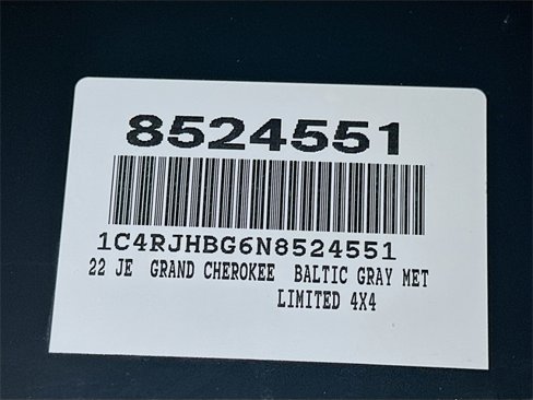 Certified 2022 Jeep Grand Cherokee Limited image 25