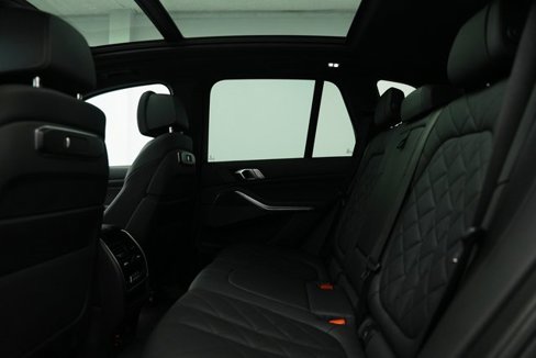 Used 2024 BMW X5 xDrive40i w/ Premium Package image 27