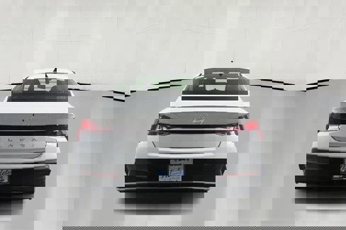 New 2025 Hyundai Elantra SE image 6