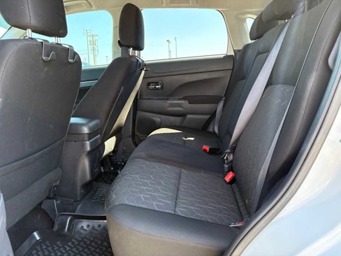 Used 2022 Mitsubishi Outlander Sport Black Edition image 13