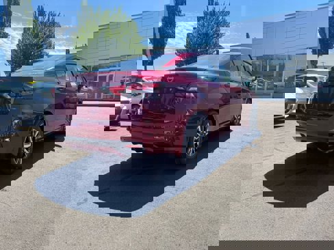 New 2025 Nissan Versa SV w/ Trunk Package image 5