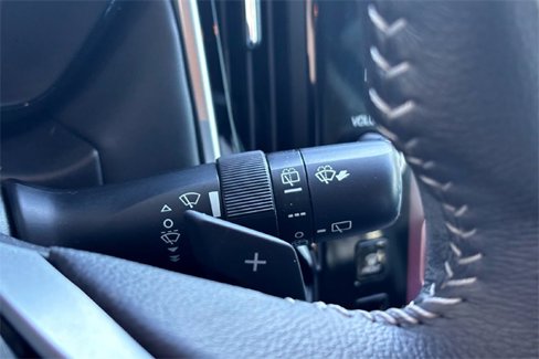 Used 2021 Subaru Outback Premium image 15
