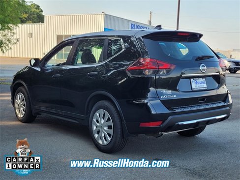 Used 2018 Nissan Rogue S image 5