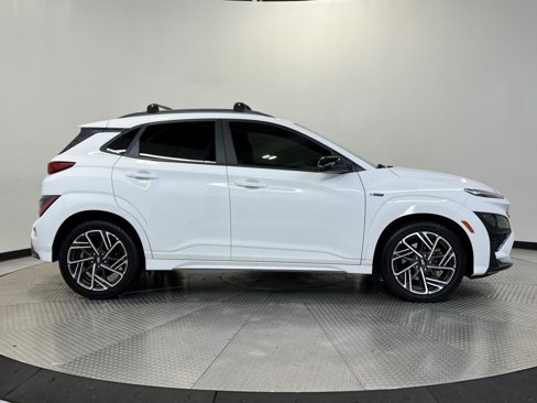 Used 2022 Hyundai Kona N Line w/ Tech Package image 8