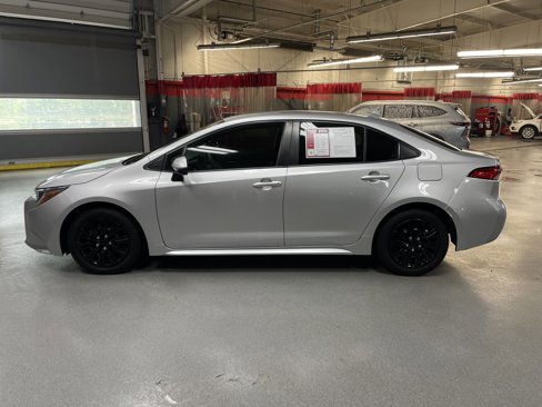 Used 2020 Toyota Corolla LE image 7