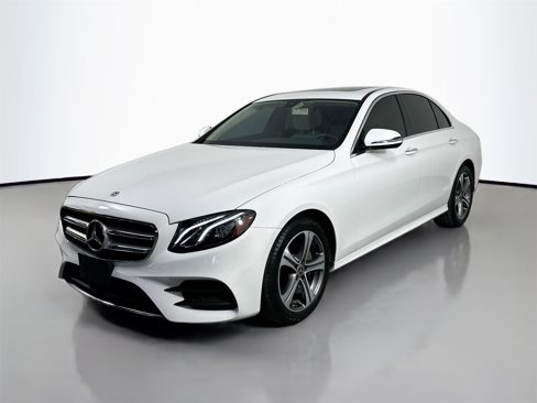 Used 2020 Mercedes-Benz E 350 4MATIC Sedan image 1