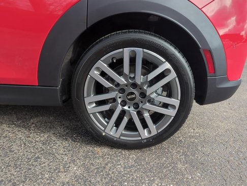New 2025 MINI Cooper S image 10