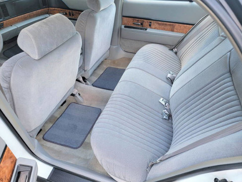 Used 1994 Buick Le Sabre Custom image 11