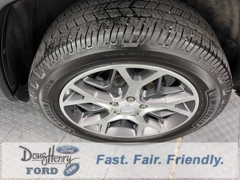 Used 2019 Jeep Grand Cherokee Limited image 20