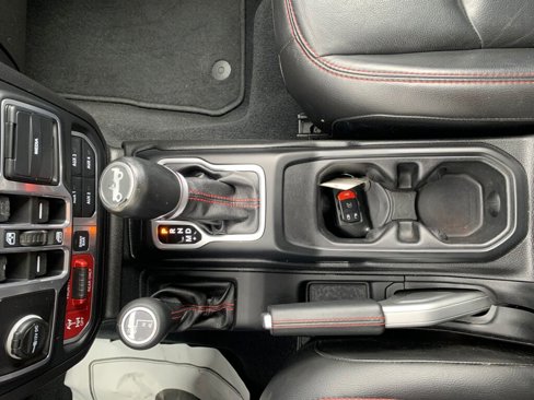 Used 2018 Jeep Wrangler Unlimited Rubicon image 22