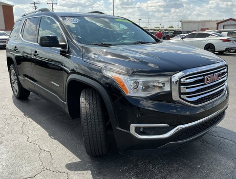 Used 2017 GMC Acadia SLE image 2
