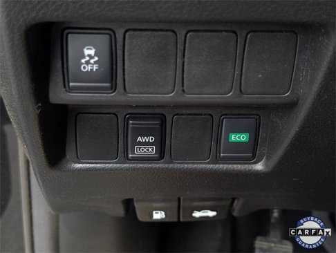 Used 2019 Nissan Rogue Sport S image 19