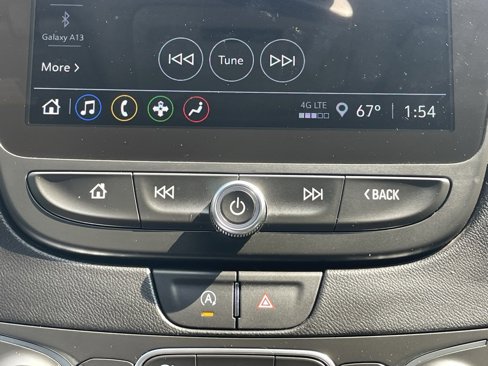Used 2024 Chevrolet Malibu LT image 31
