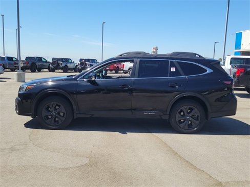 Used 2021 Subaru Outback Onyx Edition XT w/ Popular Package #2 image 4