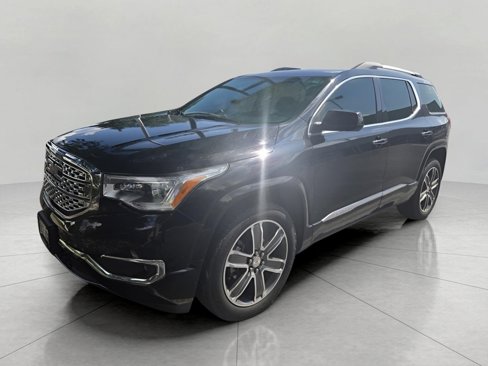 Used 2017 GMC Acadia Denali w/ Technology Package image 3