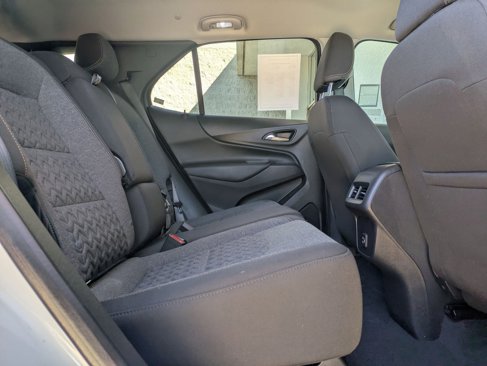 Used 2023 Chevrolet Equinox LT image 12