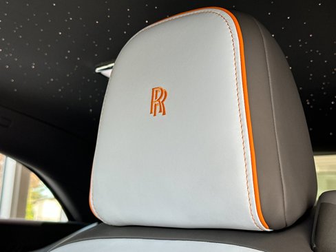 Used 2024 Rolls-Royce Spectre w/ Spectre Launch Package image 28