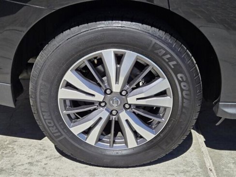 Used 2020 Nissan Pathfinder SL image 8