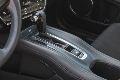 Used 2018 Honda HR-V EX image 26