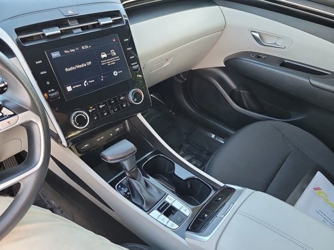 Used 2023 Hyundai Tucson SEL w/ Cargo Package image 13