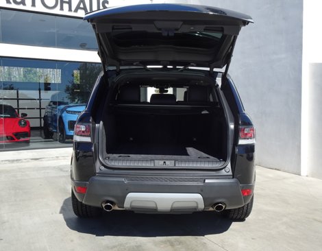 Used 2020 Land Rover Range Rover Sport HSE Dynamic image 6