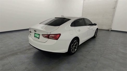 Used 2020 Chevrolet Malibu LT w/ Leather Package image 8