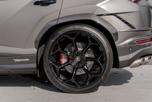 Used 2023 Lamborghini Urus Performante image 20