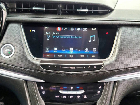 Used 2017 Cadillac XT5 Premium Luxury image 19