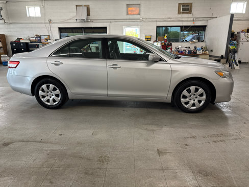 Used 2010 Toyota Camry LE image 76