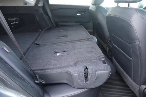 Used 2023 Nissan Rogue SV w/ SV Premium Package image 48