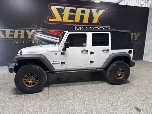Used 2015 Jeep Wrangler Unlimited Sport w/ Quick Order Package 24S image 3