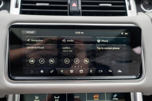 Used 2022 Land Rover Range Rover Sport SVR Carbon Edition image 27