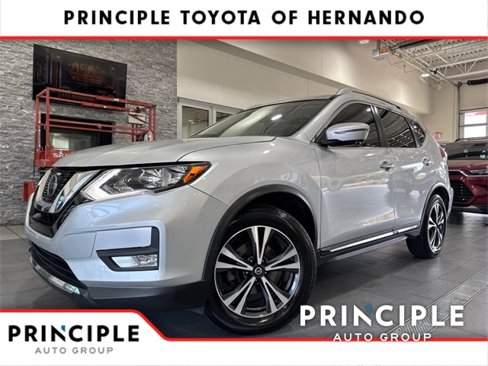 Used 2018 Nissan Rogue SL image 1