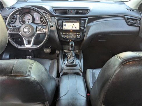 Used 2017 Nissan Rogue Sport SL w/ SL Premium Package image 17