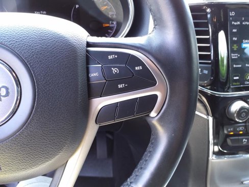 Used 2020 Jeep Grand Cherokee Limited w/ Premium Lighting Group image 19