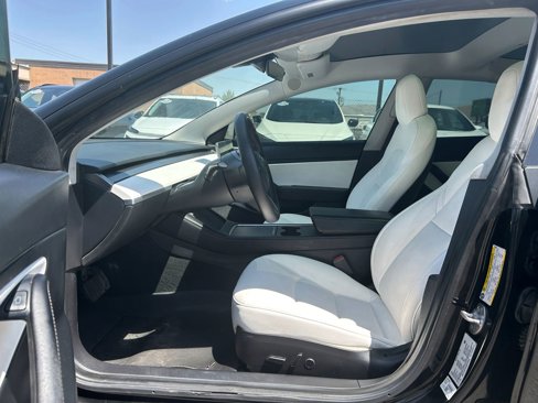Used 2021 Tesla Model 3 Long Range image 9