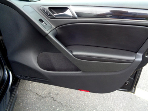 Used 2011 Volkswagen GTI Autobahn image 30