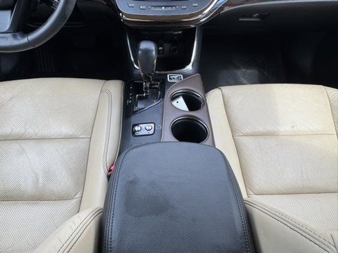 Used 2013 Toyota Avalon Limited image 20
